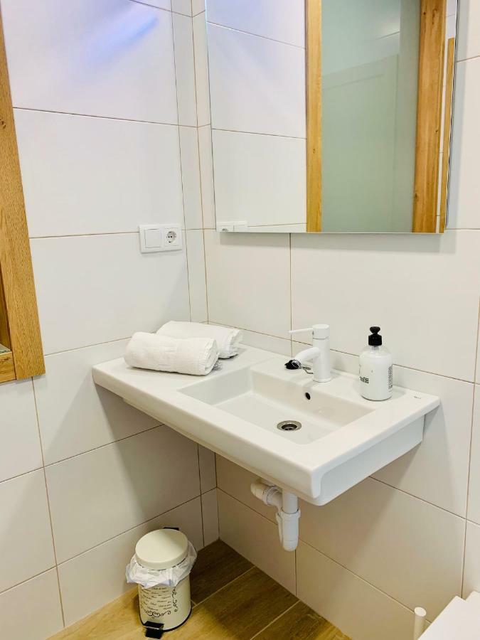 Garnica5 Suites Torrelavega Esterno foto